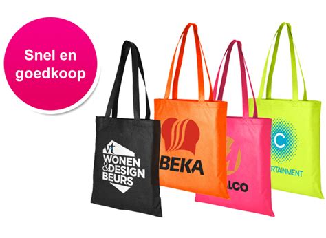 Goedkoop tassen bedrukken van goede kwaliteit, v.a..